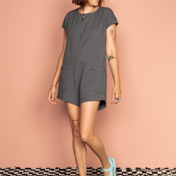 Back Beat Co. Pants - Back Beat Co. Organic Cotton Hemp Slip-On Romper in Cement | Size XS/S